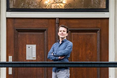 studeersnel b.v merchant|Nederlandse scaleup StudeerSnel haalt $50 miljoen op.